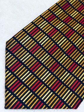 Brand New Stylish Tie By Henry Jacobson